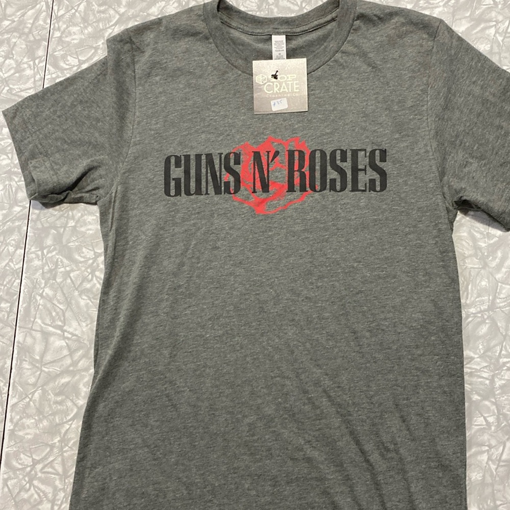Grey Guns N’ Roses Tee